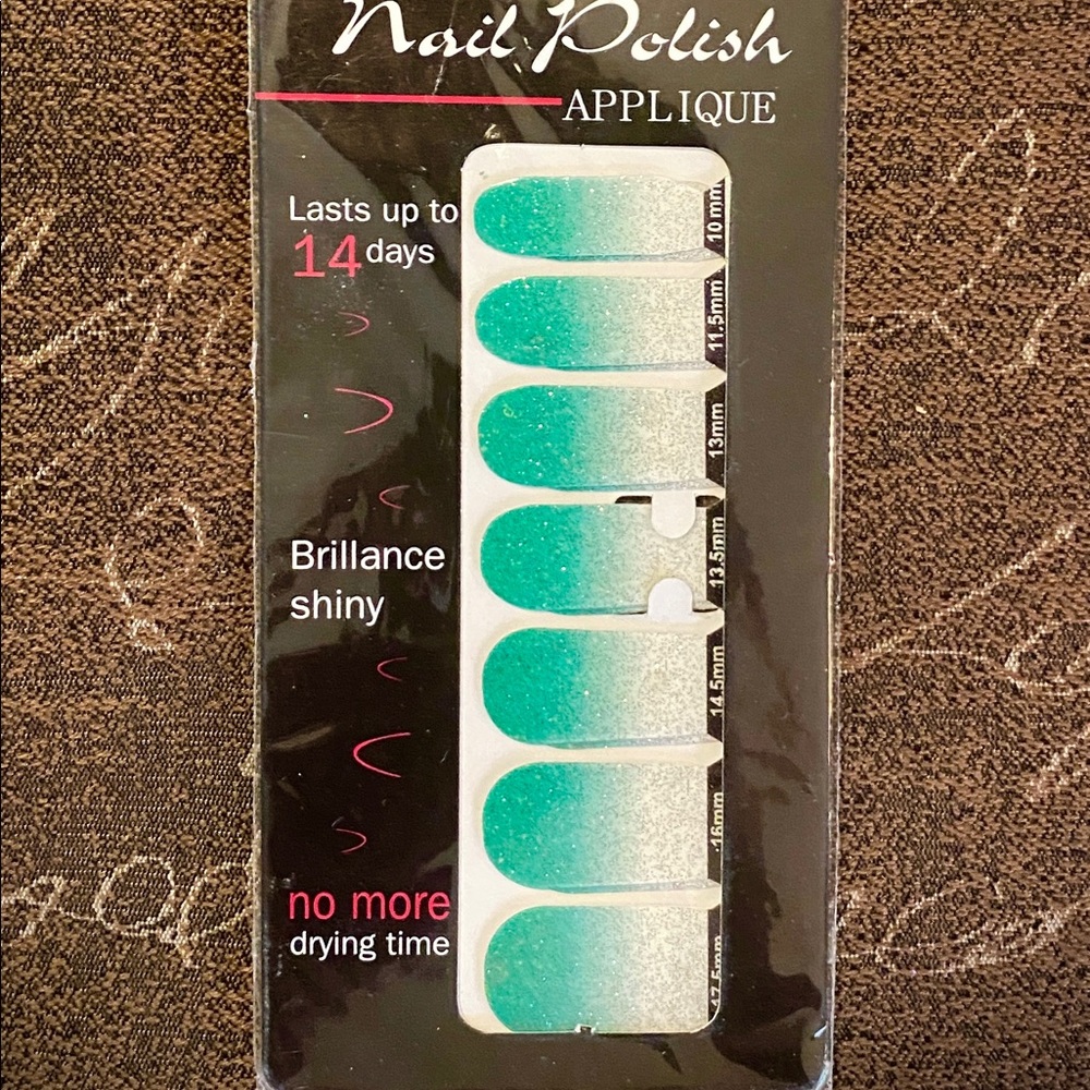 FULL COVERAGE NAIL STICKERS - Green to White Ombré Sparkle